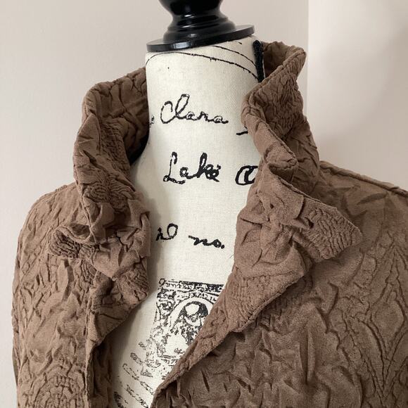 Chico’s Travelers Open Front Textured Blazer Jacket Bell Sleeves Size 2 (12/14) - Picture 2 of 13